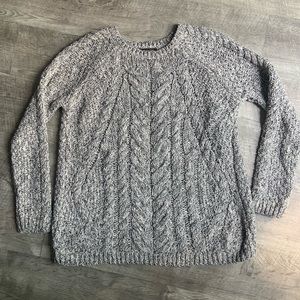 Massimo Dutti cable knit sweater size Small